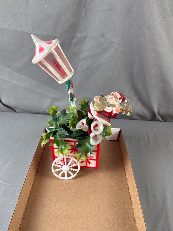 Christmas Santa Claus and Streetlamp Cart Decoration