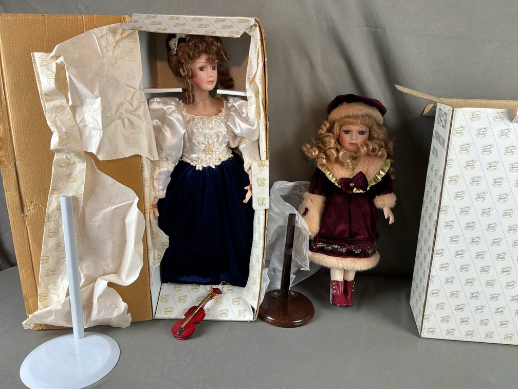 Heritage Signature Collection Porcelain Dolls