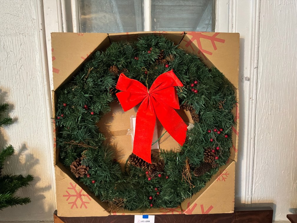 28 in Artificial Christmas Wreath with Bow and Pine Cones
