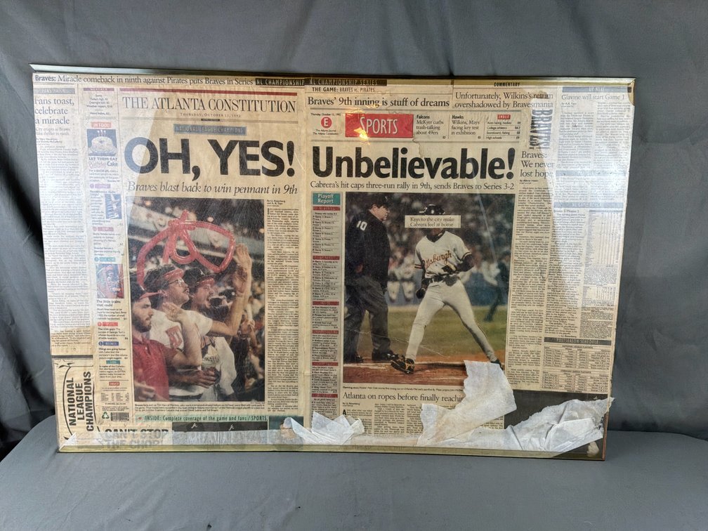 1992 Atlanta Braves NLCS Mounted Newspaper Plaque