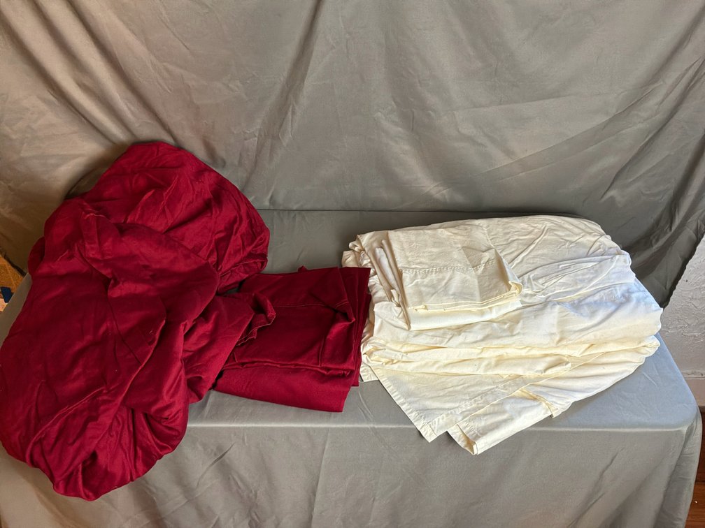 King Size Bed Sheet Sets in Burgundy and Cream