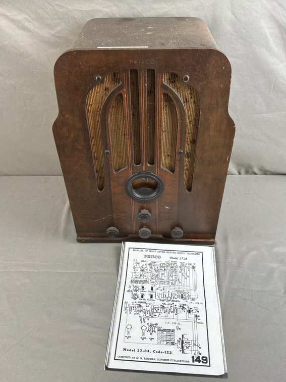 Philco Model 37-38 Wood Tabletop Radio with Schematic