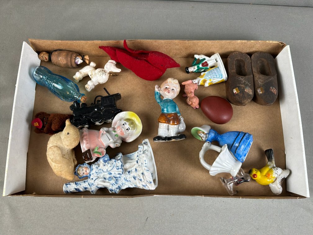 Miniature Figurines, Wooden Souvenir Clogs, and More