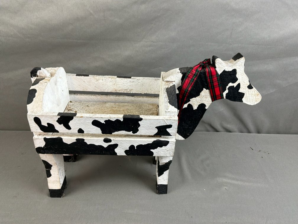Painted Wooden Cow-Shaped Slatted Planter Box