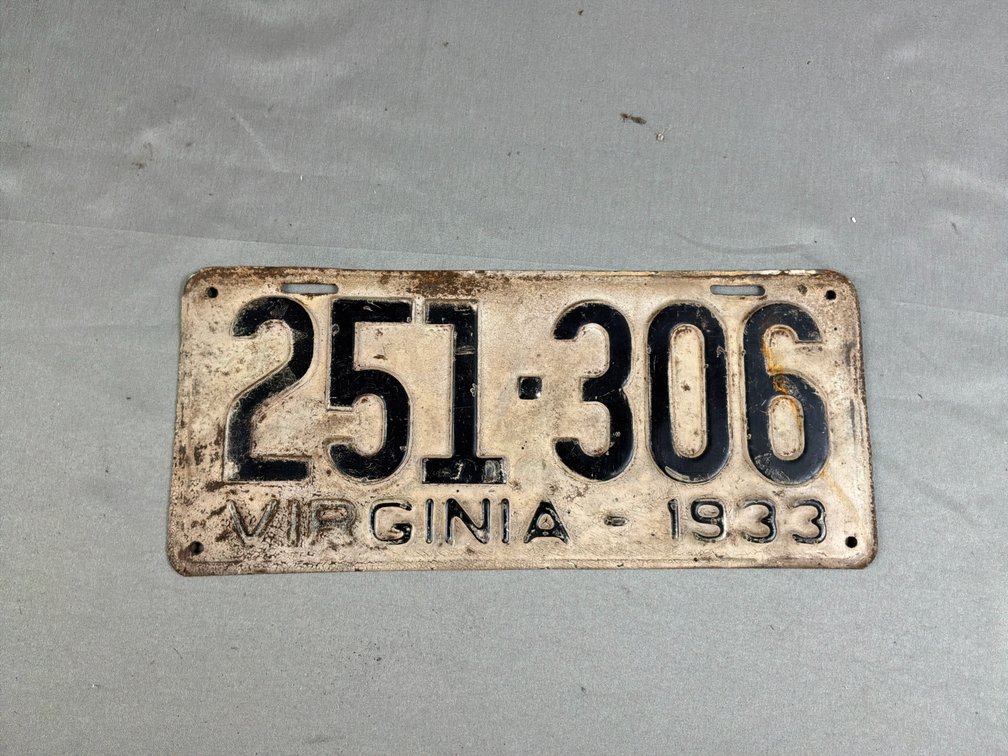 1933 Virginia Stamped Metal License Plate 251-306