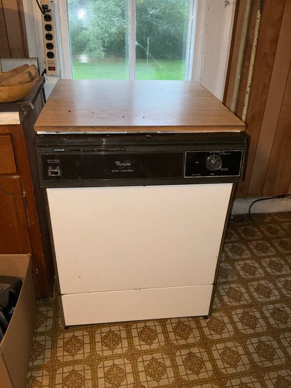 Whirlpool Dishwasher with Wood-Laminate Top
