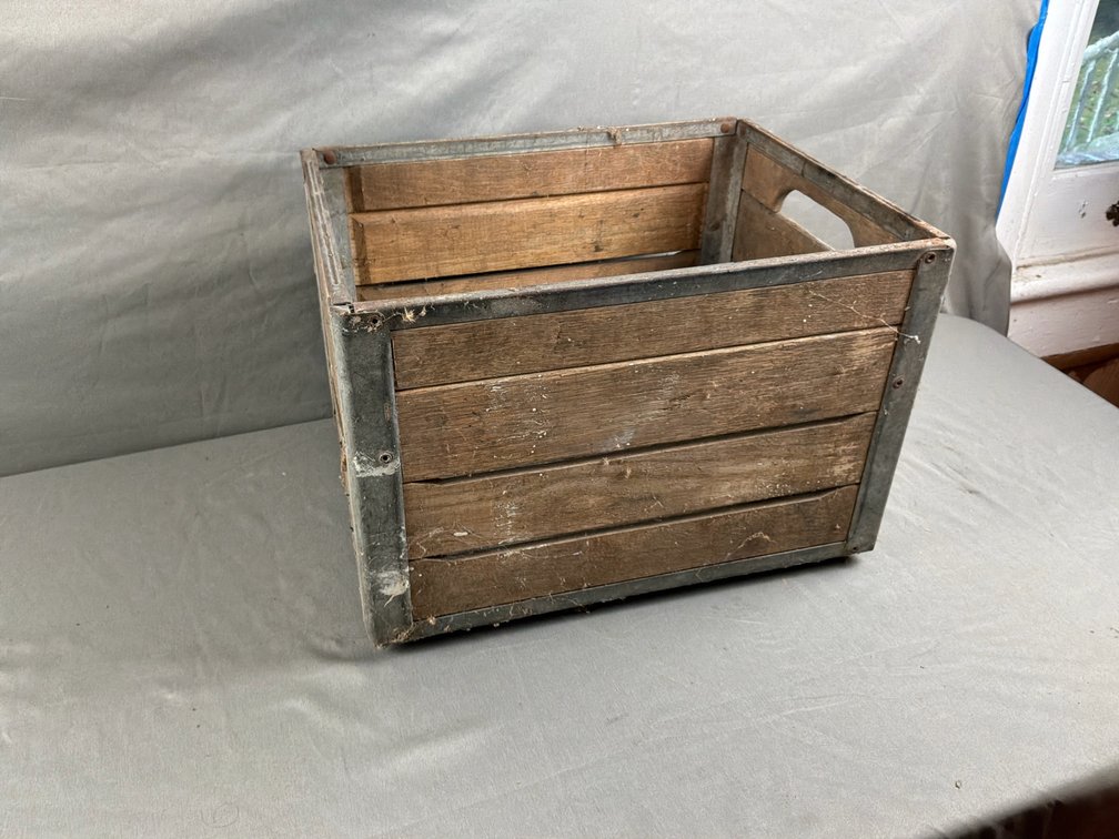 Peerless Wooden Slat Crate with Metal Reinforcement