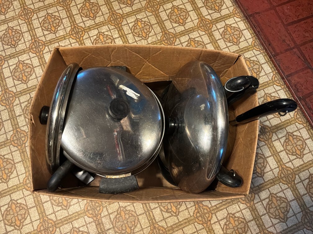 Stainless Steel Cookware, Pots, and Lids