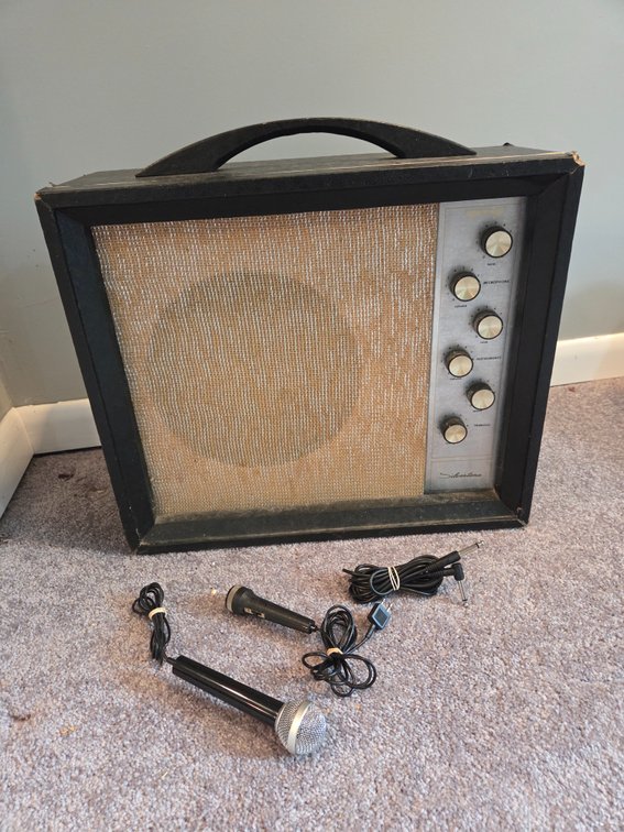 Silvertone Model 1472 Tube Amplifier