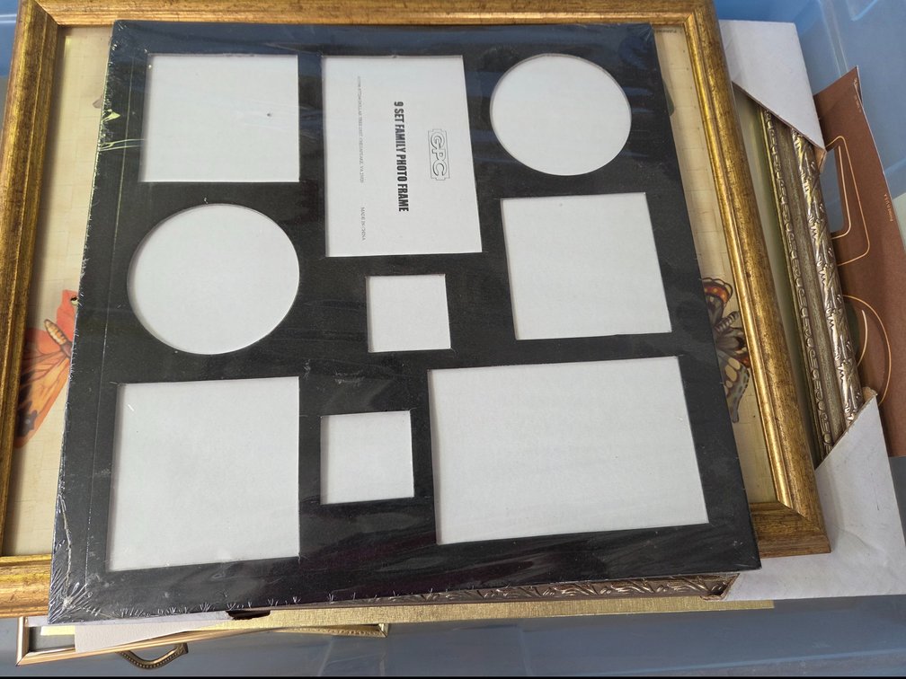 Photo Frames, Collage Frames, and Framed Art