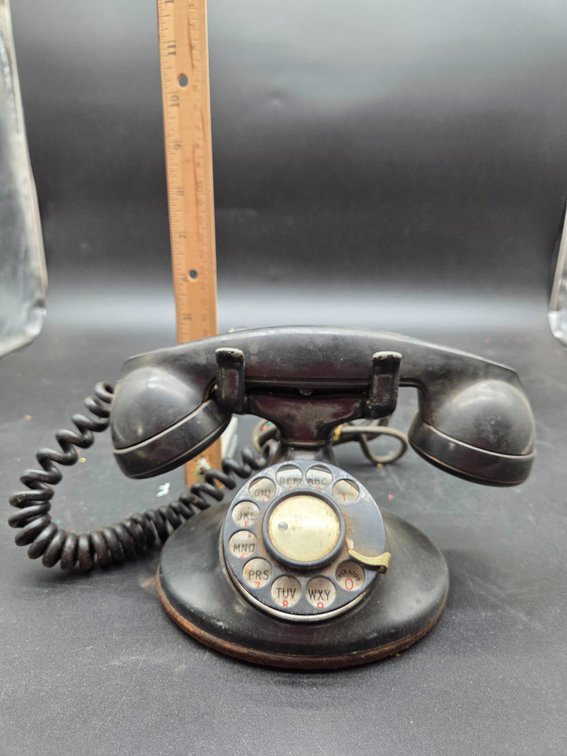Western Electric Bell System Rotary Desk Telephone