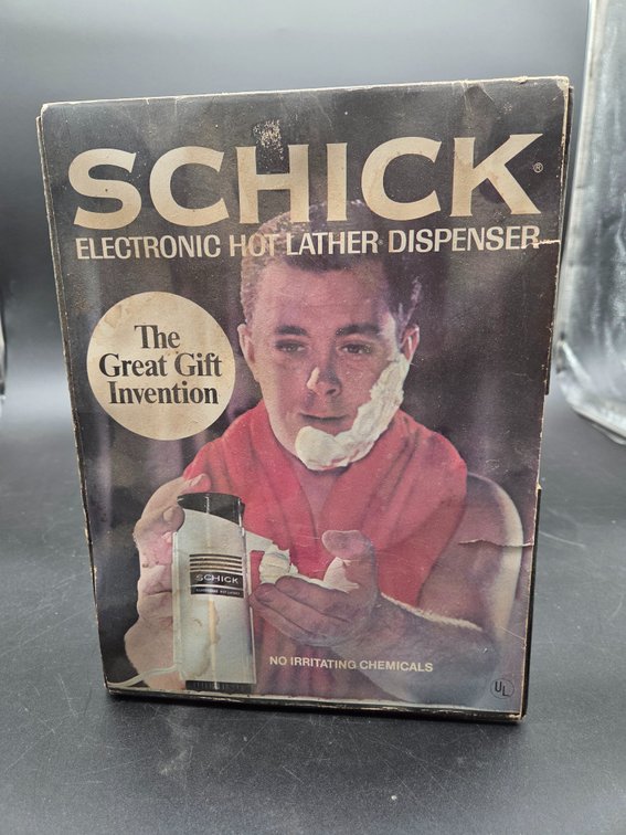 Schick Model 200 Electronic Hot Lather Dispenser Set