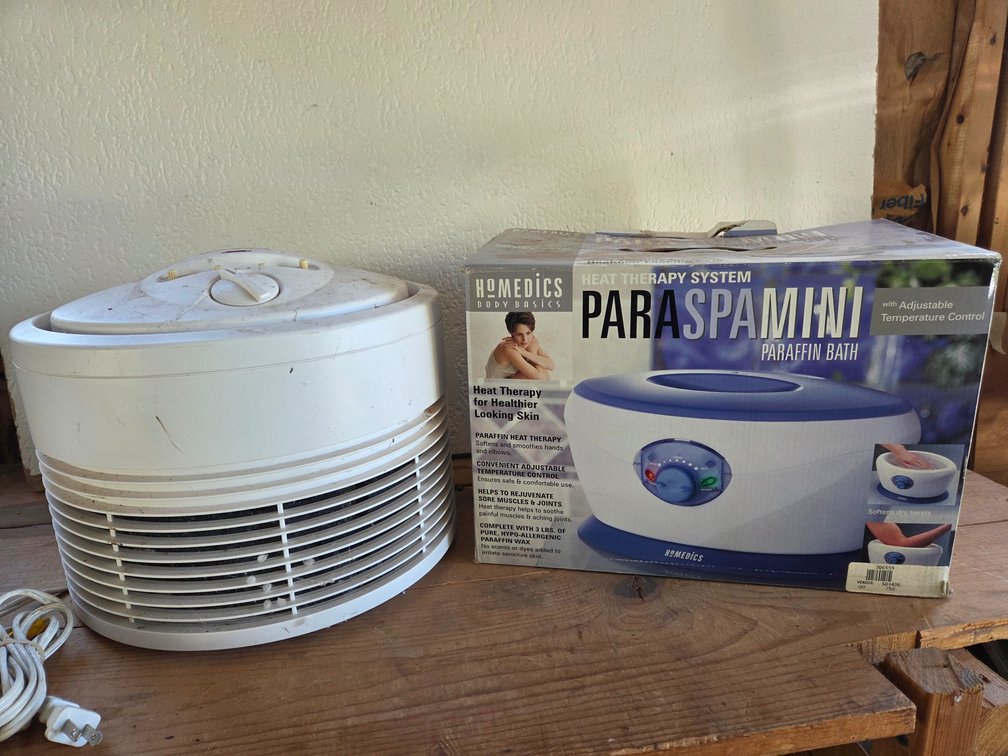 Tabletop Air Purifier and Paraffin Heat Therapy Bath