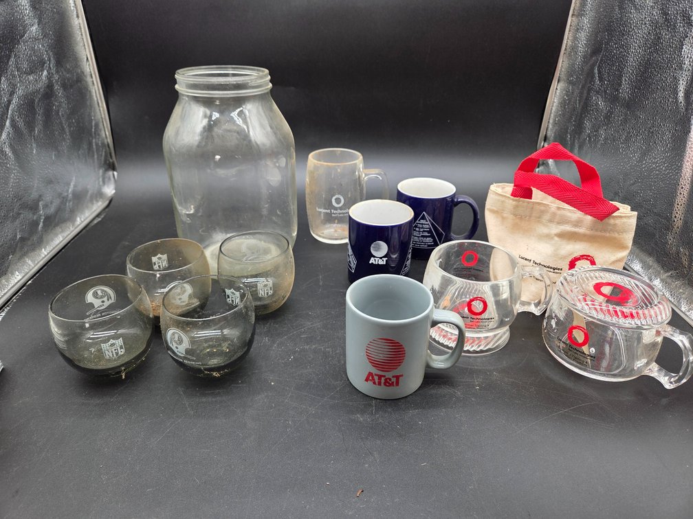 Washington Redskins Glasses, Corporate Mugs, and More