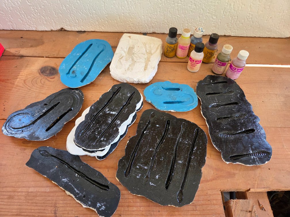 Soft Plastic Lure Molds and Liquid Plastic Colorants