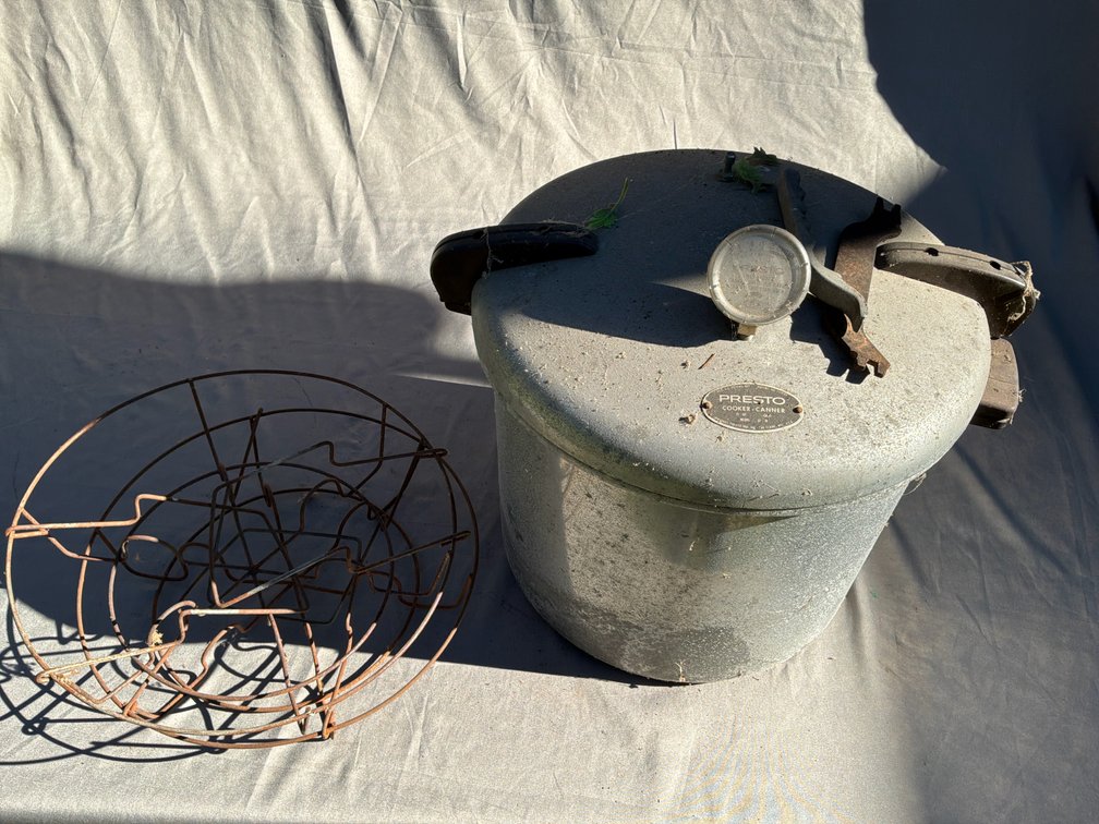 Presto Model 21-B 21 Qt. Aluminum Cooker-Canner