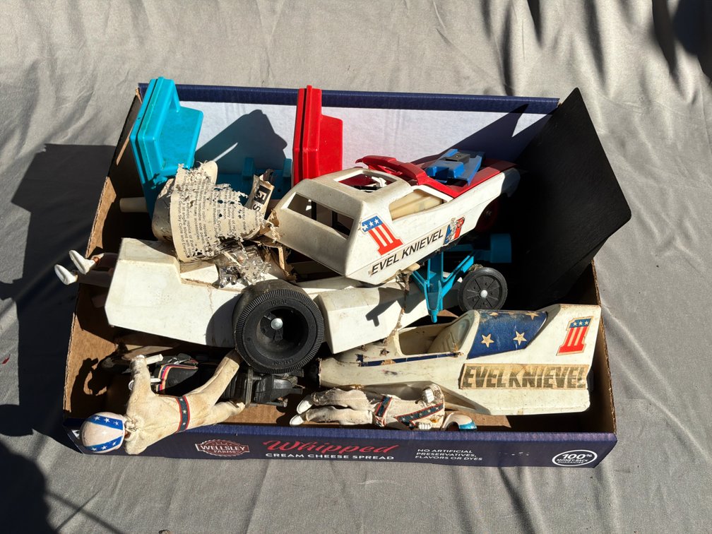 Ideal Evel Knievel Toy Vehicles, Figures, and Parts