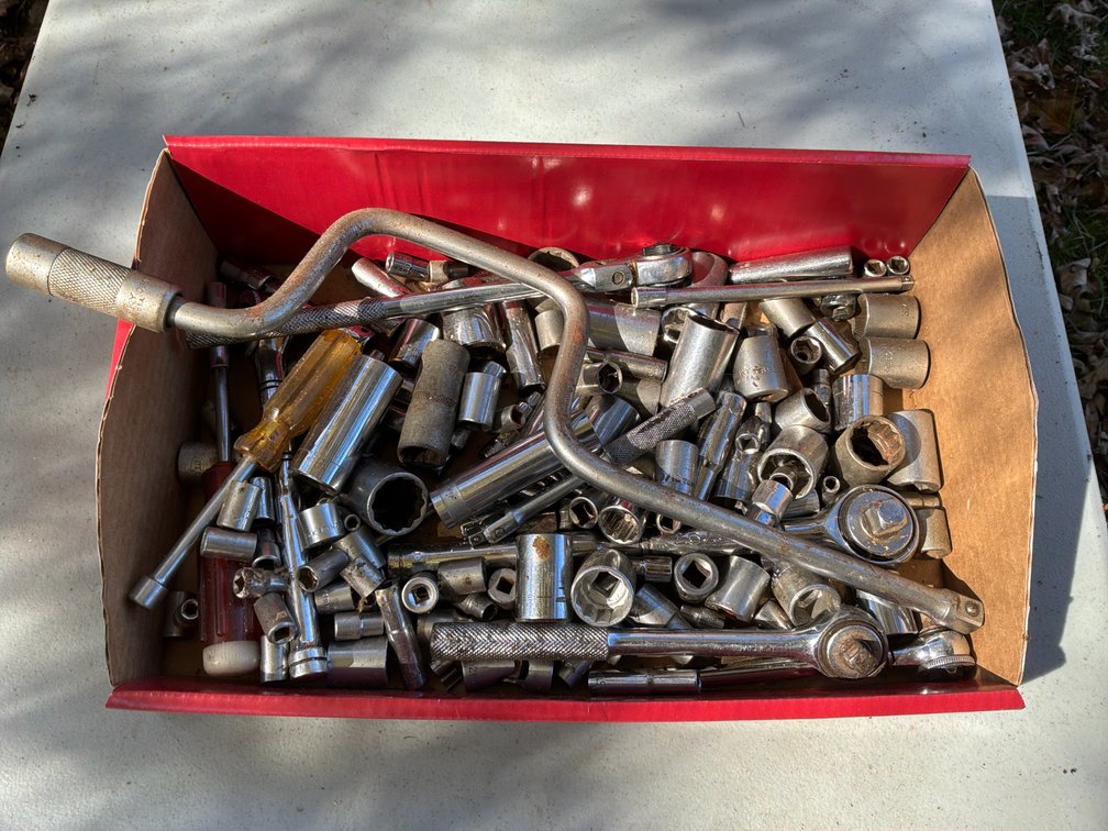 Sockets, Ratchets, Speed Handle, and Mechanics Hand Tools