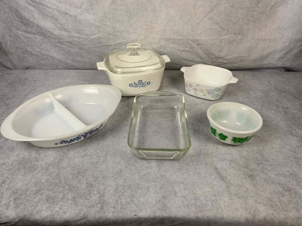 Vintage Assorted CorningWare Bakeware Set