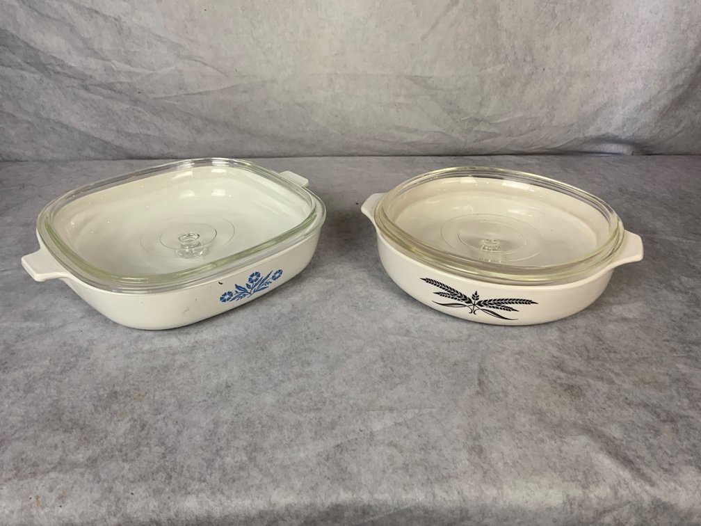 CorningWare Dishes with Glass Lids