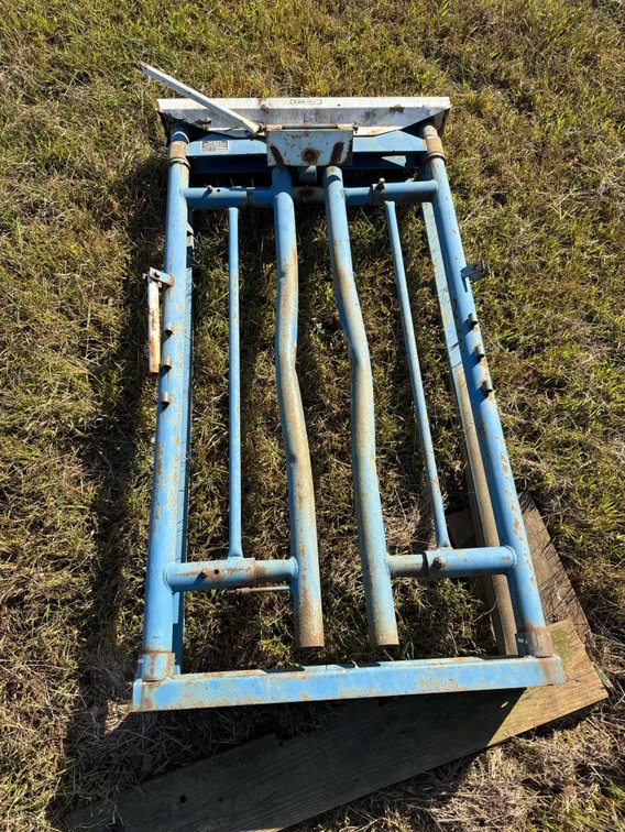 Kwik-Way Automatic Head Gate