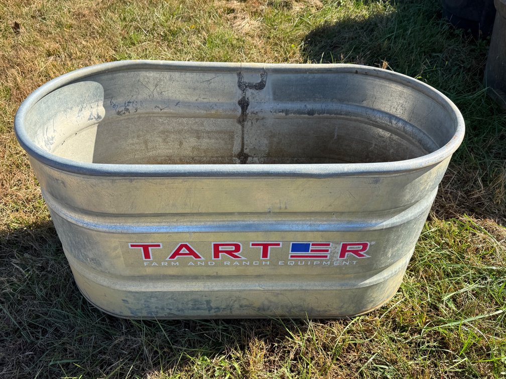 100 gallon galvanized watering trough