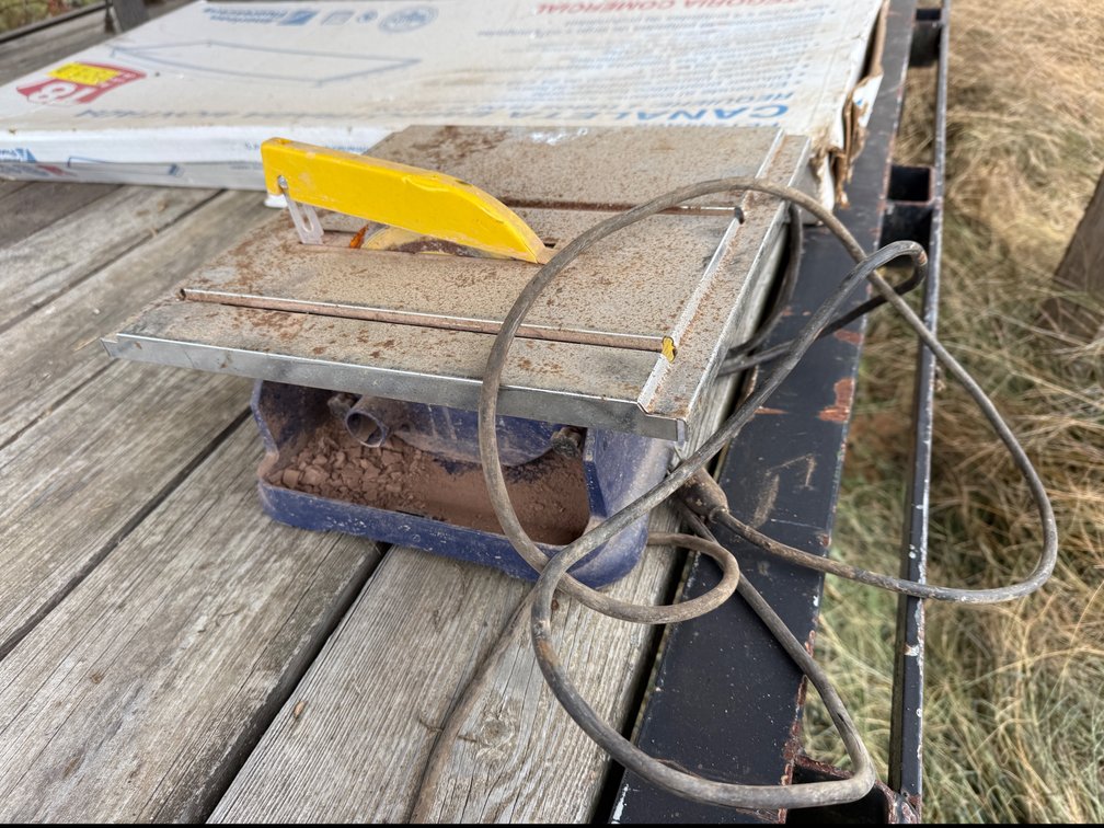 Tile Saw