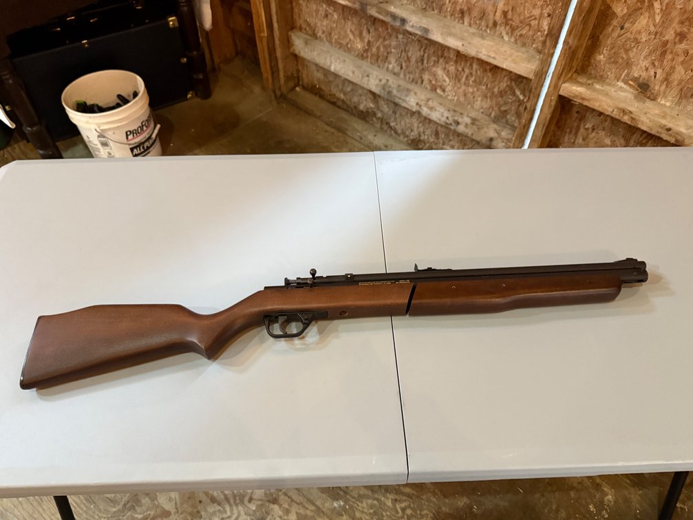 Pneu-Dart Air Dart Gun