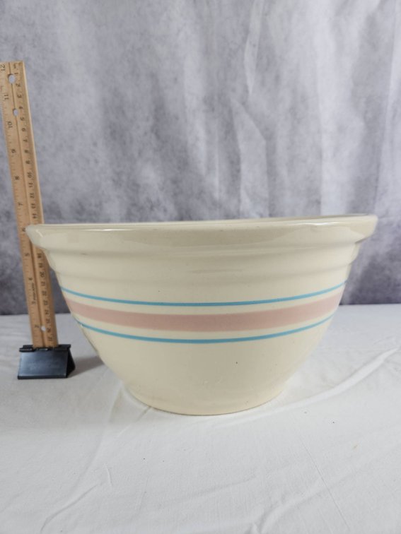 Oven Ware 12-Inch Diameter Pottery Bowl