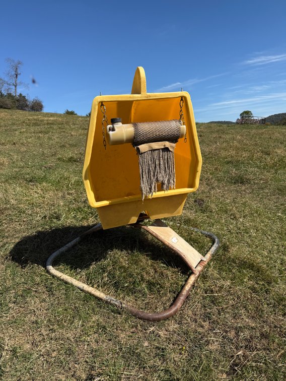 Mineral Feeder