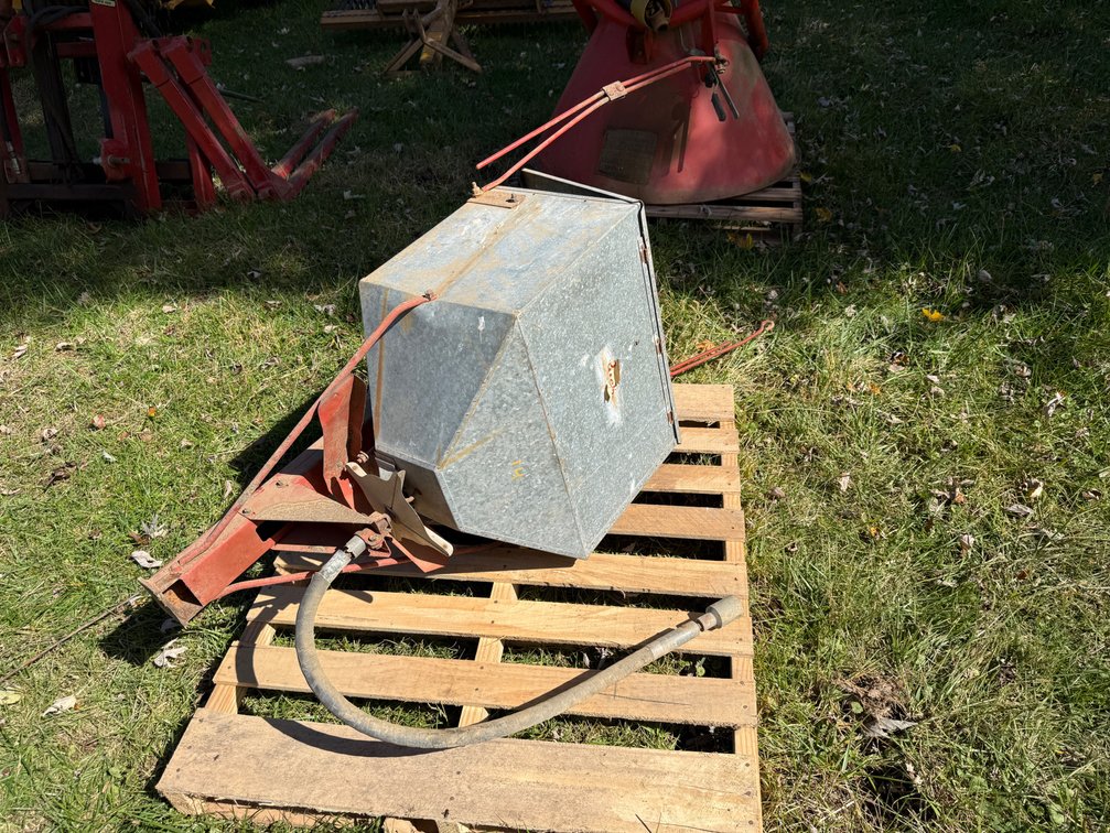 Broadcast Spreader