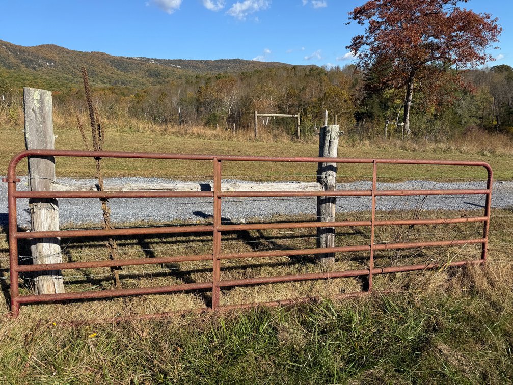 14’ 6 bar gate