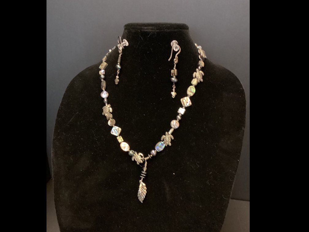 Turtle Albalone Necklace and earrings (22”)
