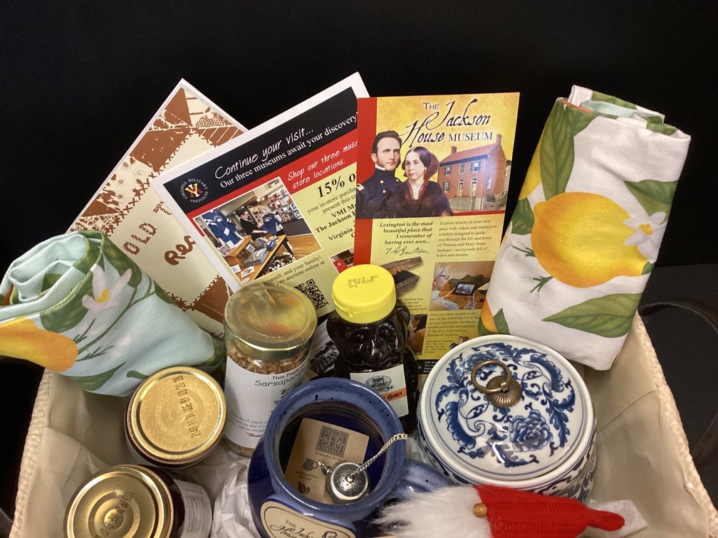 Jackson House Museum Gift Basket