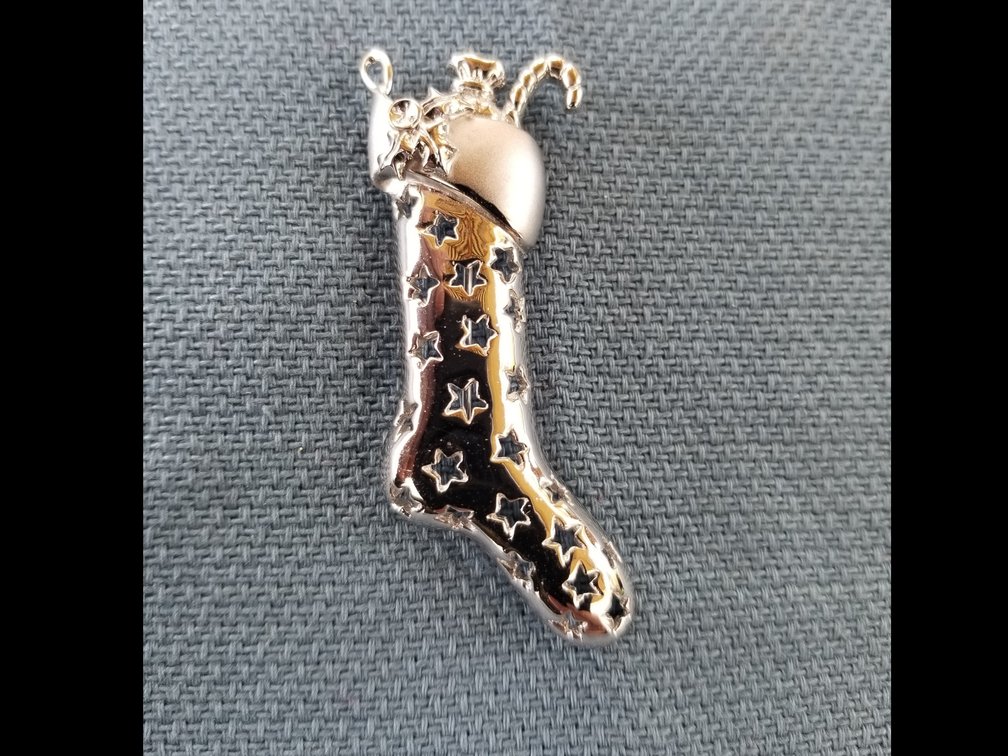 .925 Christmas Stocking Brooch
