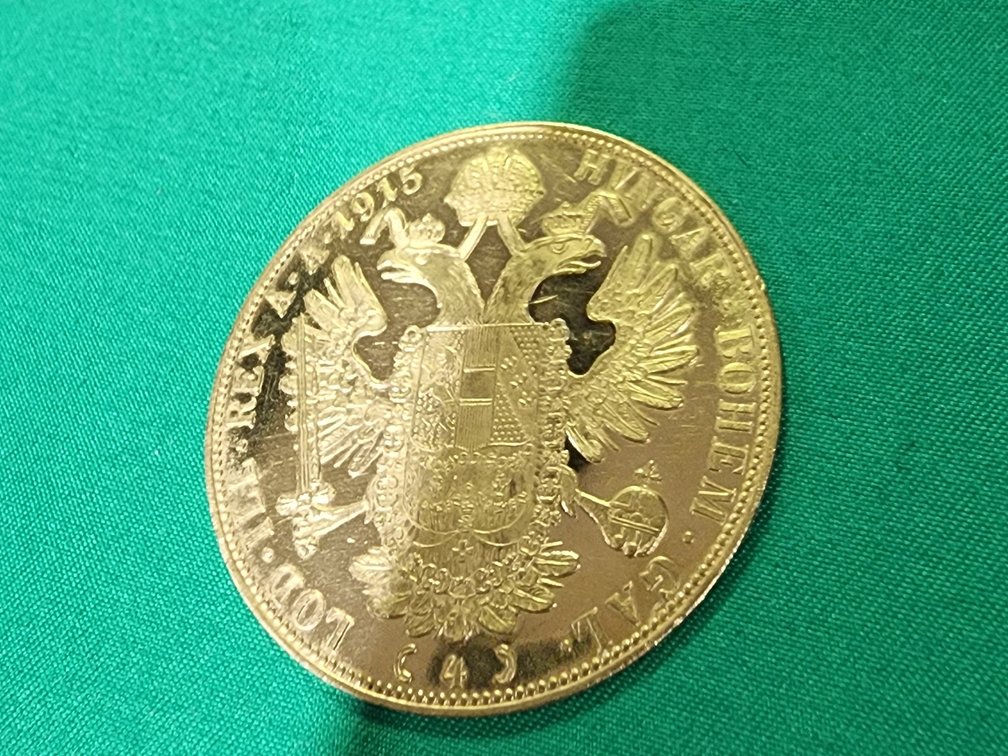 1915 Gold coin