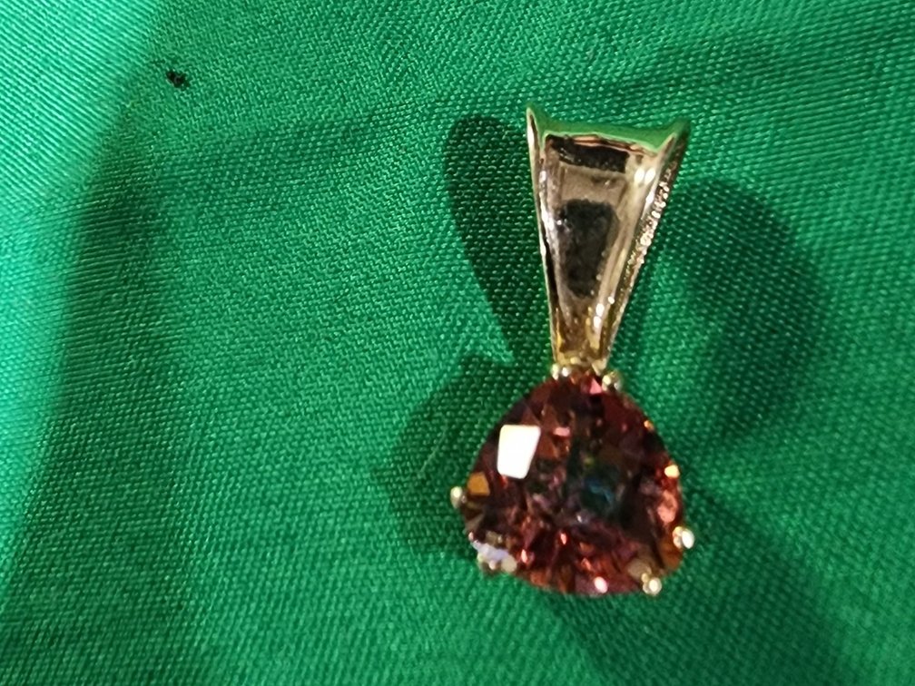 14 Carat Gold Slide multi color stone