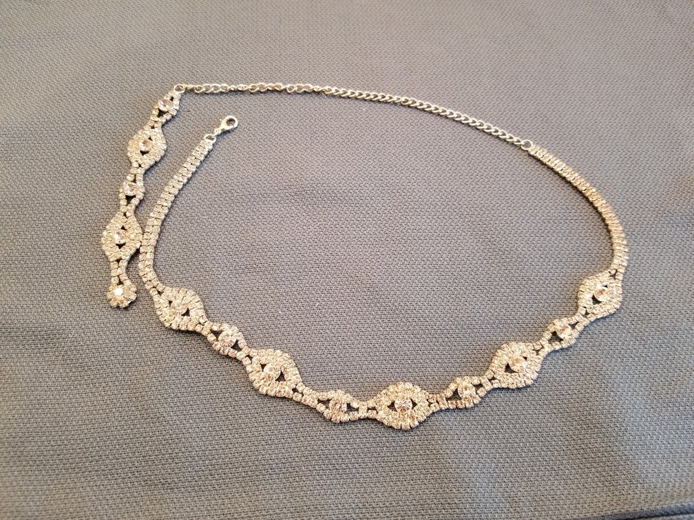 Costume Silver & Diamond Necklace 