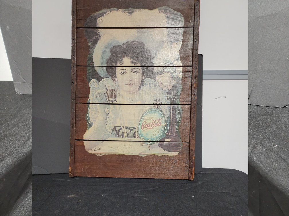Raisen board with advertising 