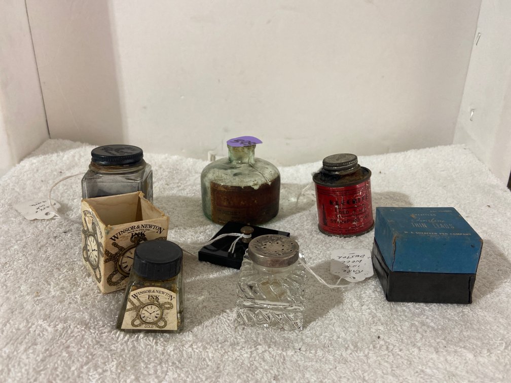 Antique lot of ink