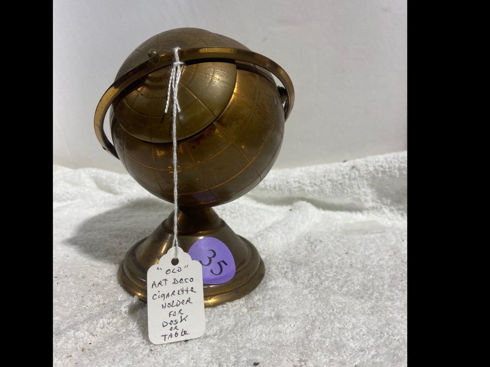 Art deco cigarette holder