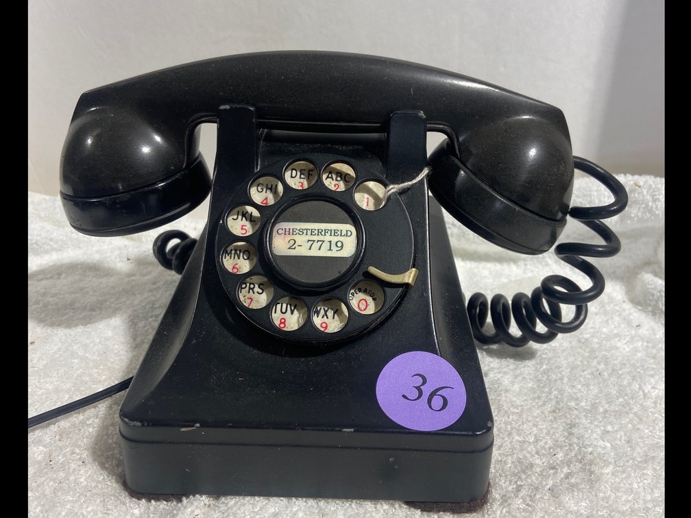 Antique dial phone