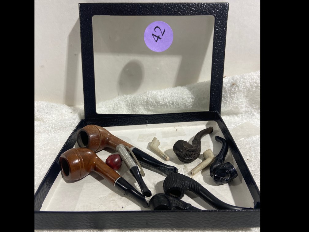 Salesmen advertising pipe examples