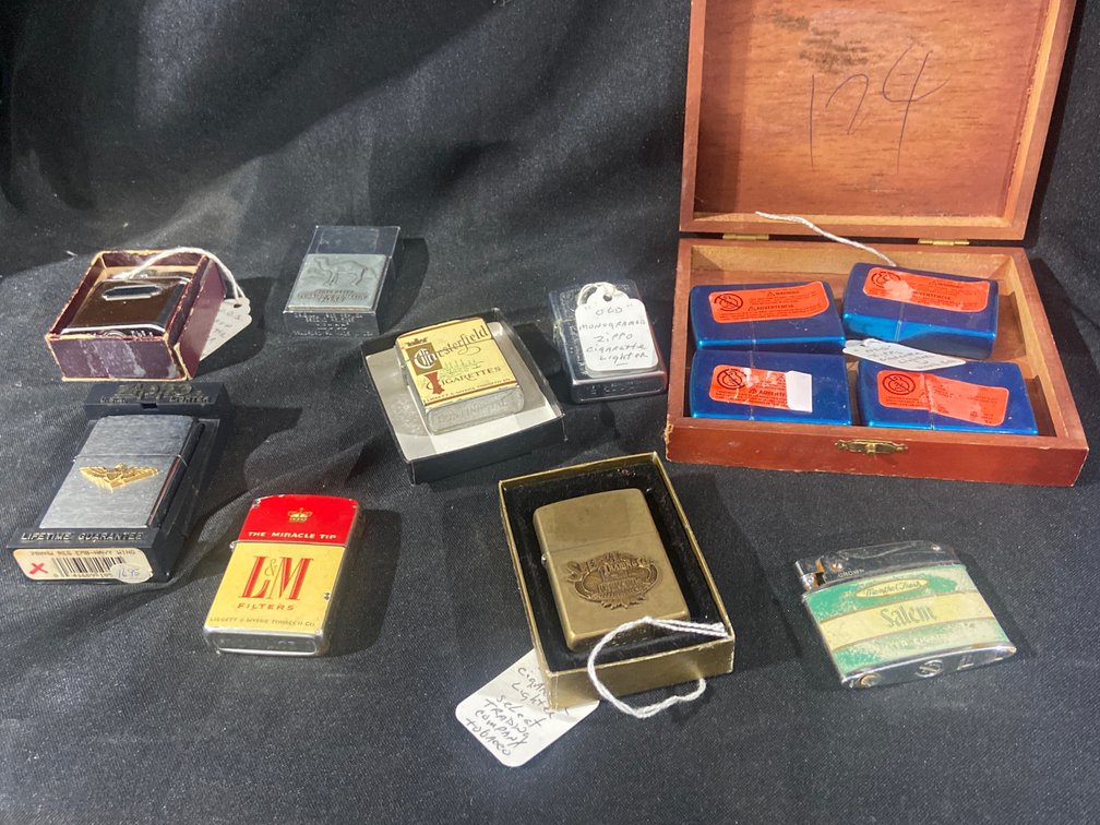 Vintage lighter lot