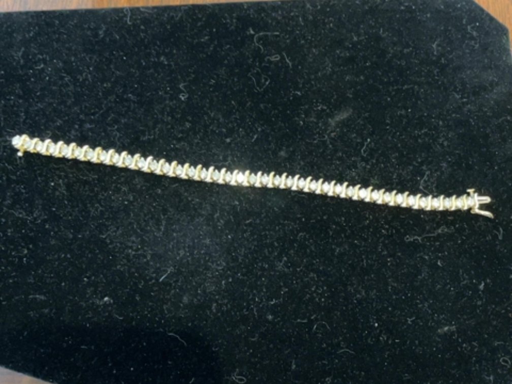 14K Yellow Gold and Diamond Tennis Bracelet 