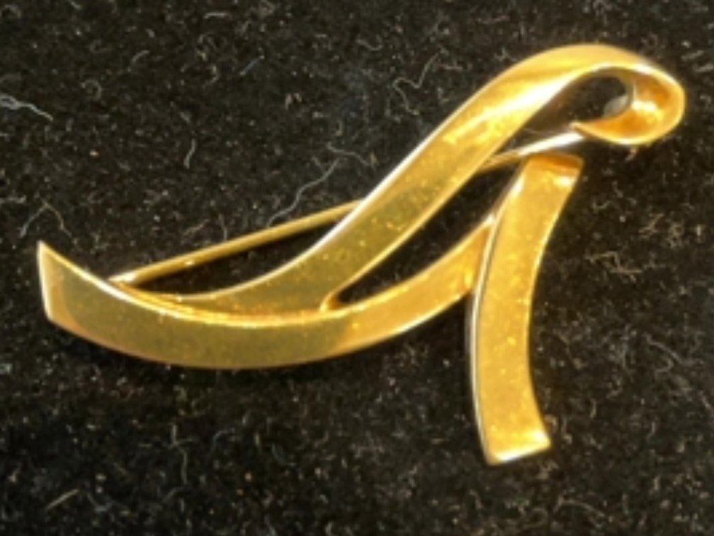 Tiffany 18K Gold Brooch; Paloma Picasso