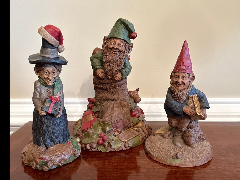Signed Tom Clark Figurine Lot