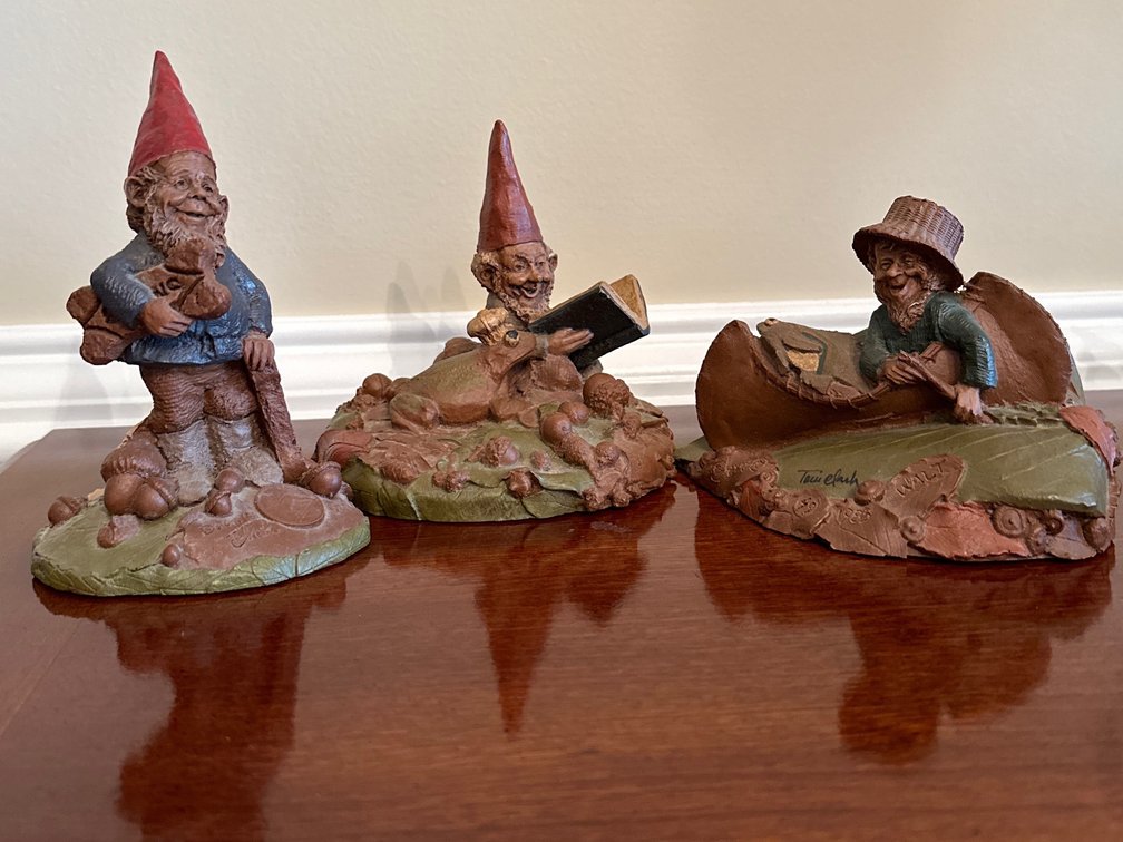 Signed Tom Clark Figurine Lot
