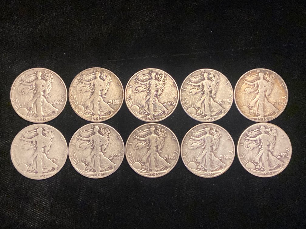 (10) Walking Liberty 1/2 Dollars