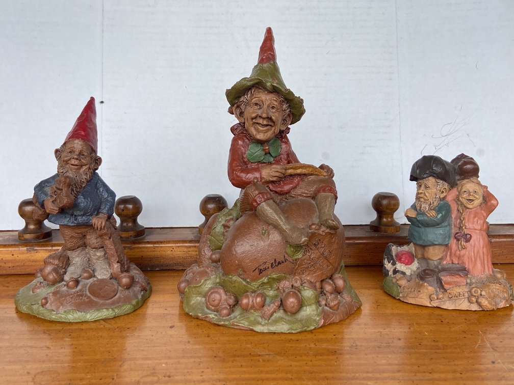 (3) Tom Clark Gnomes